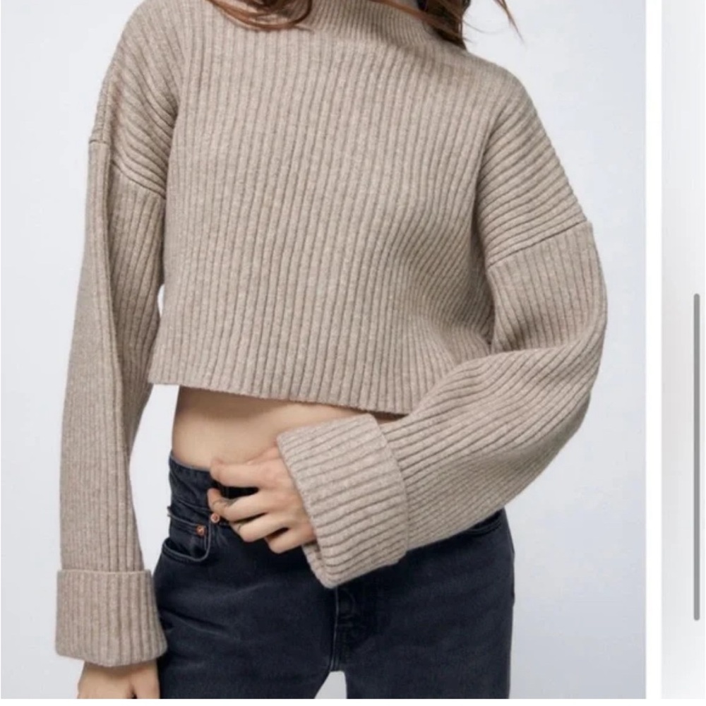 Zara knitted blouse NWT